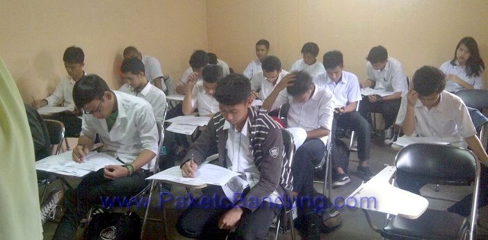 Ujian Nasional Paket C Pendidikan Kesetaraan Paket B setara SMP 2015 